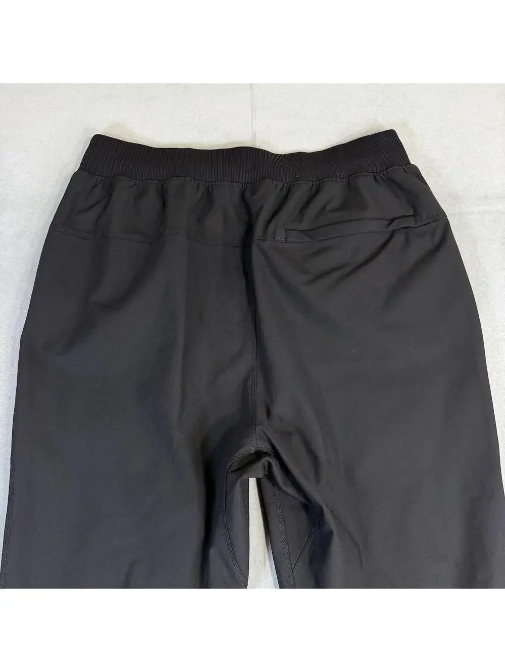 Lululemon ABC Jogger Pants Mens Medium Tall Black Warpstreme NEW LM5AQLT